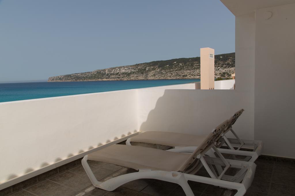 Hostal Rafalet Es Pujols Exterior foto